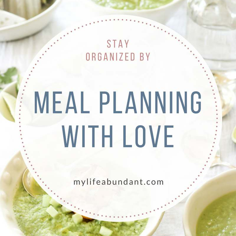 With our busy lives, the last thing we want to think about is what we are fixing for dinner. Stay organized with my meal planning ideas