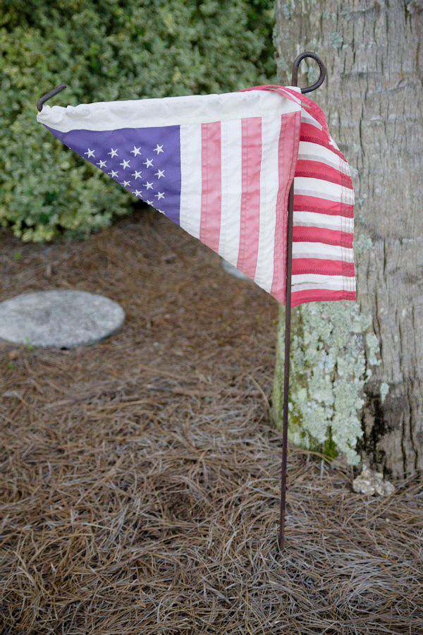 DIY Outdoor USA Pallet Garden Flag