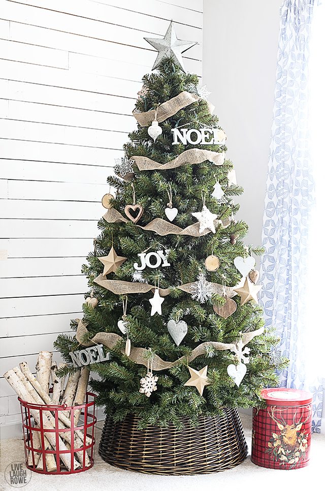 Christmas Tree Skirt Ideas - My Life Abundant