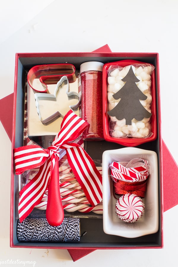 Best Homemade Neighbor Gift Ideas: 6 Sisters Share Their Favorite Recipes  and Gift Packaging Ideas