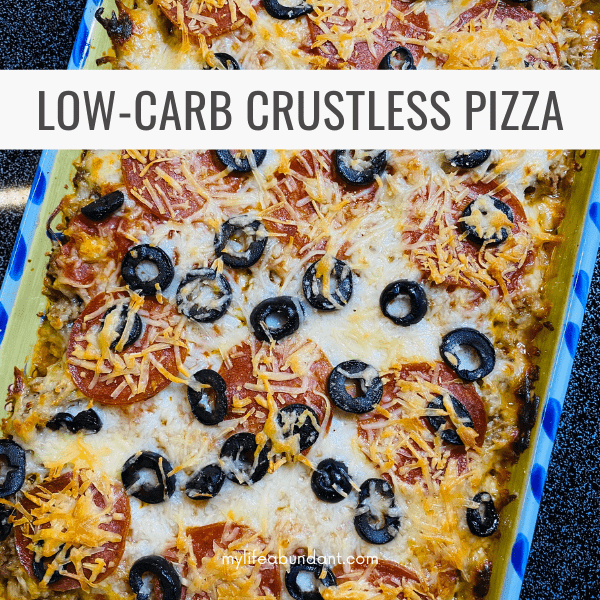 This easy crustless pizza recipe is the best easy-to-make low-carb dinner! It has all your favorite toppings, sauce, and cheese, minus the fuss.