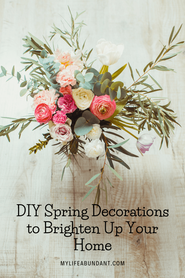 Whether you're an experienced crafter or just starting out, these cute DIY spring decorations will add a touch of cheer to your home.